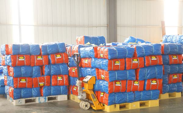 選擇篷布廠家，按時交貨是關(guān)鍵！